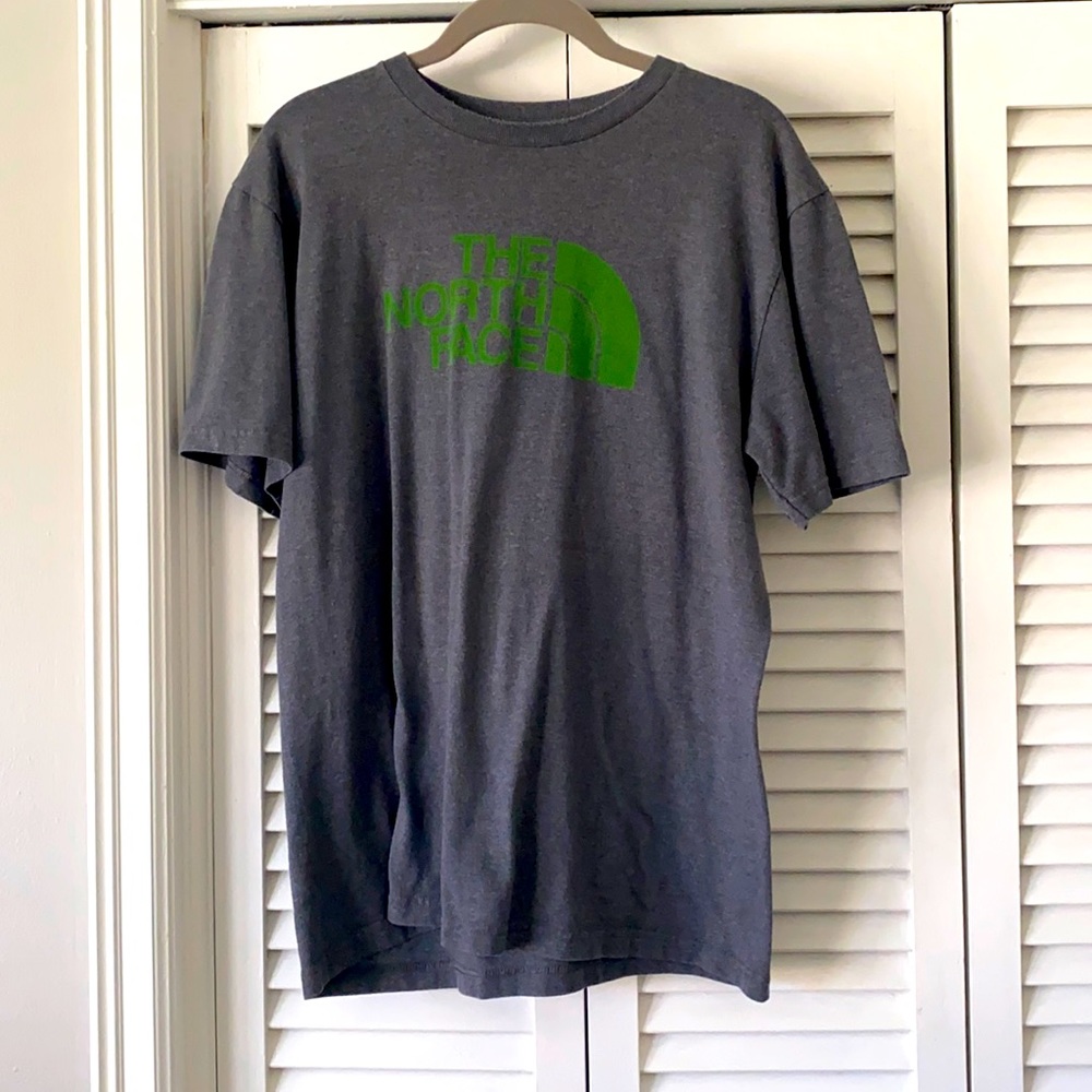Men’s M tee shirt